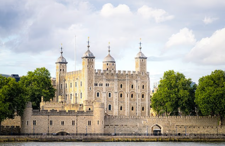 Milyonlarla turistin 